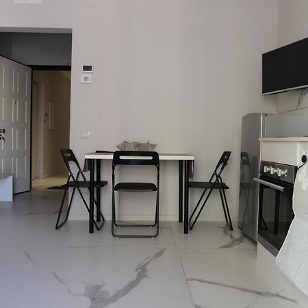 Dimore Pietrapenta Apartments, Suites & Rooms - Via Lucana 223, Via Piave 23, Via Chiancalata 16 Matera Exterior foto